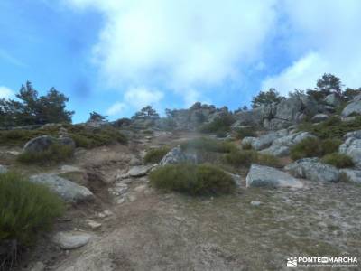 Cuerda Escurialense y Cuelgamuros;pueblos asturianos con encanto parque natural de madrid rutas de s